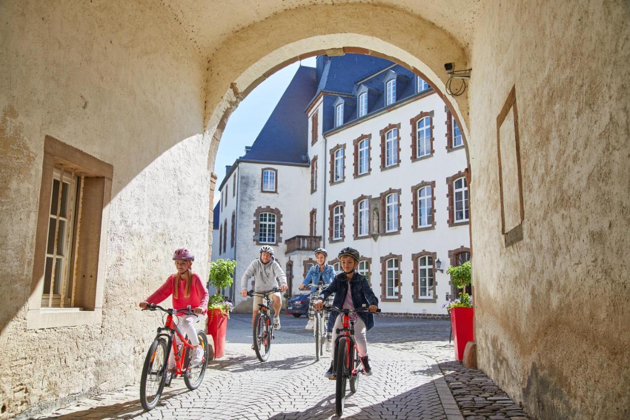 Hotel-Restaurant Beim Schlass Wiltz Екстериор снимка
