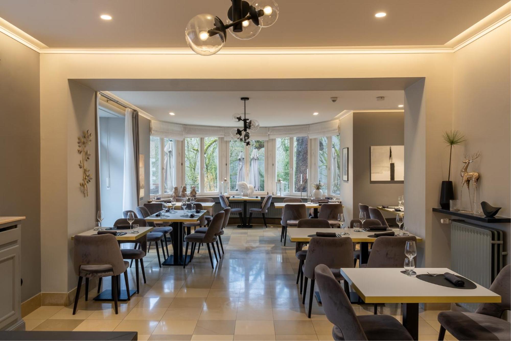 Hotel-Restaurant Beim Schlass Wiltz Екстериор снимка