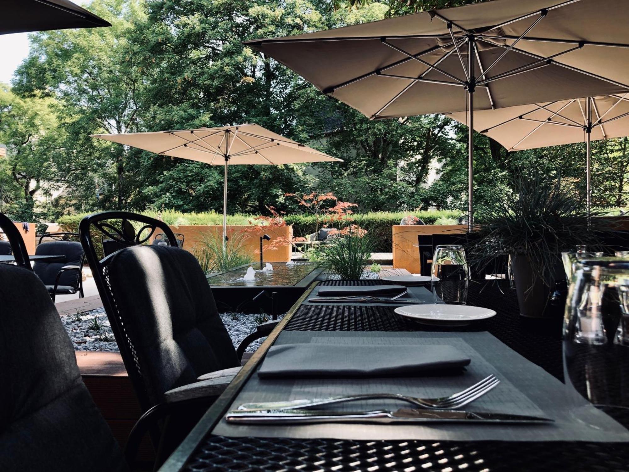 Hotel-Restaurant Beim Schlass Wiltz Екстериор снимка