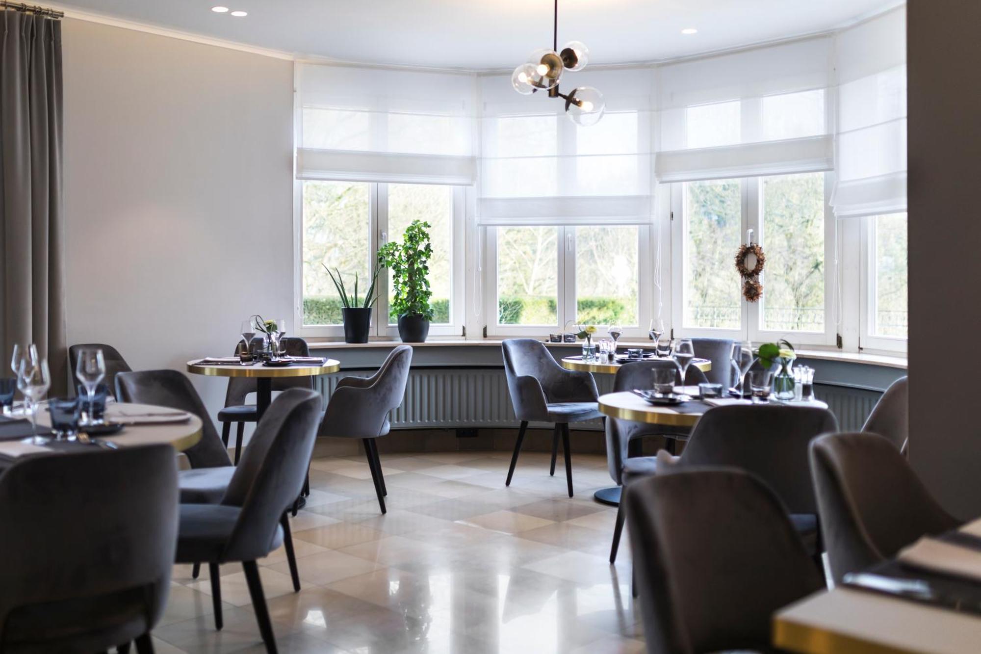 Hotel-Restaurant Beim Schlass Wiltz Екстериор снимка