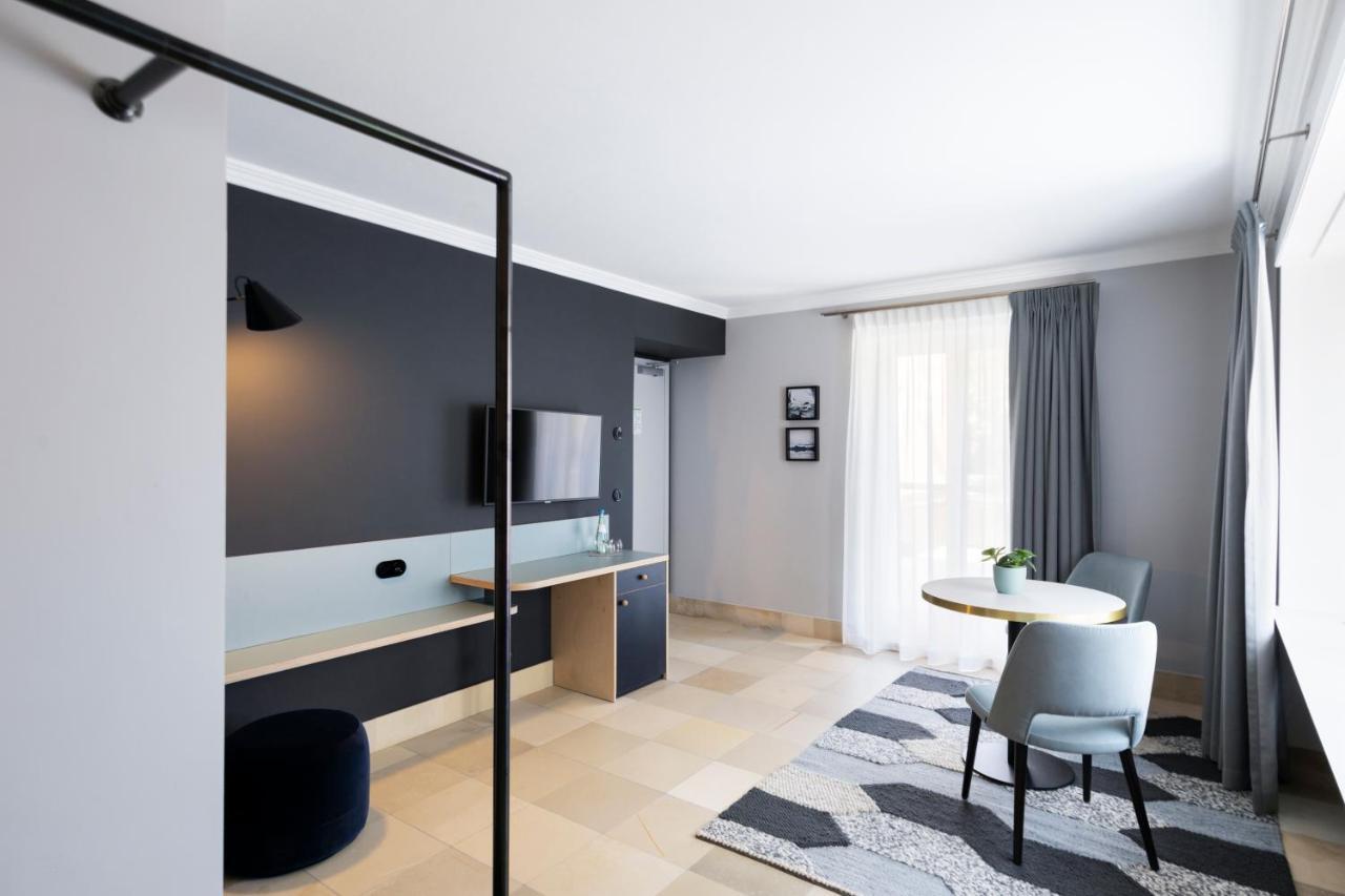 Hotel-Restaurant Beim Schlass Wiltz Екстериор снимка
